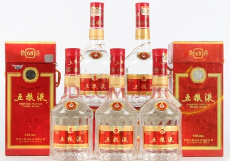 唐山国窖1573和五粮液千元级别白酒哪个更好喝？唐山回收行情价格多少钱？