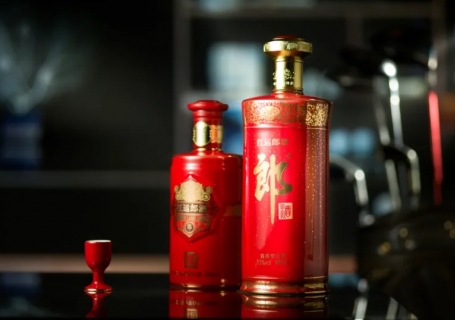 唐山唐山红运郎酒回收价格为什么比青花郎红花郎高那么多？