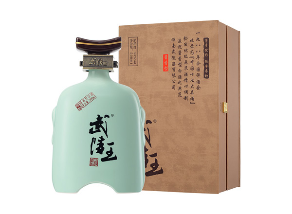 唐山武陵酒武陵王回收武陵王文王/武王53度500ml礼盒装行情价格