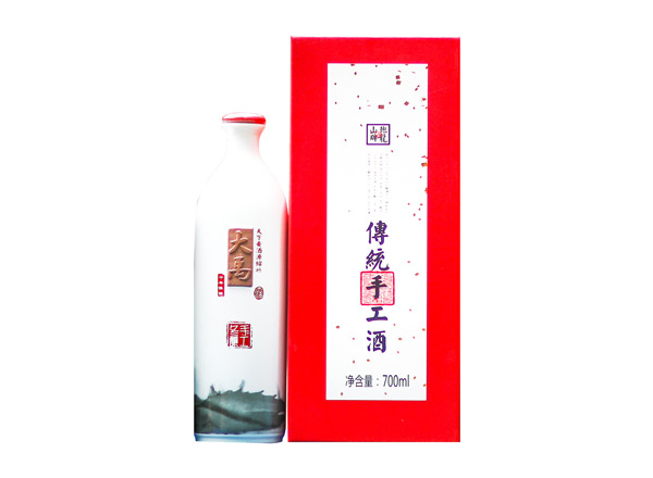 唐山抱龙山牌大禹黄酒回收大禹二十年陈酿手工冬酿20年传统手工酒