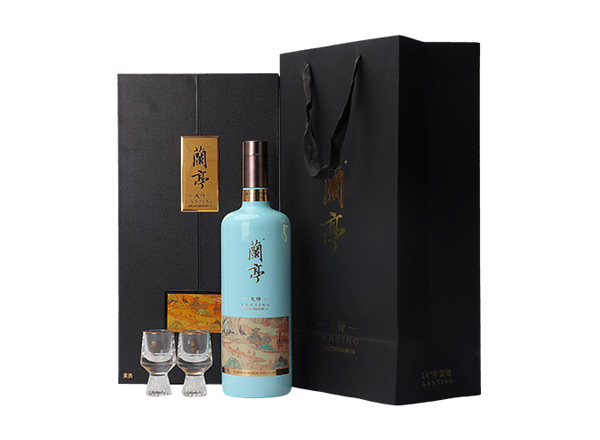 唐山会稽山黄酒回收兰亭大师三十年陈酿1L礼盒装绍兴黄酒